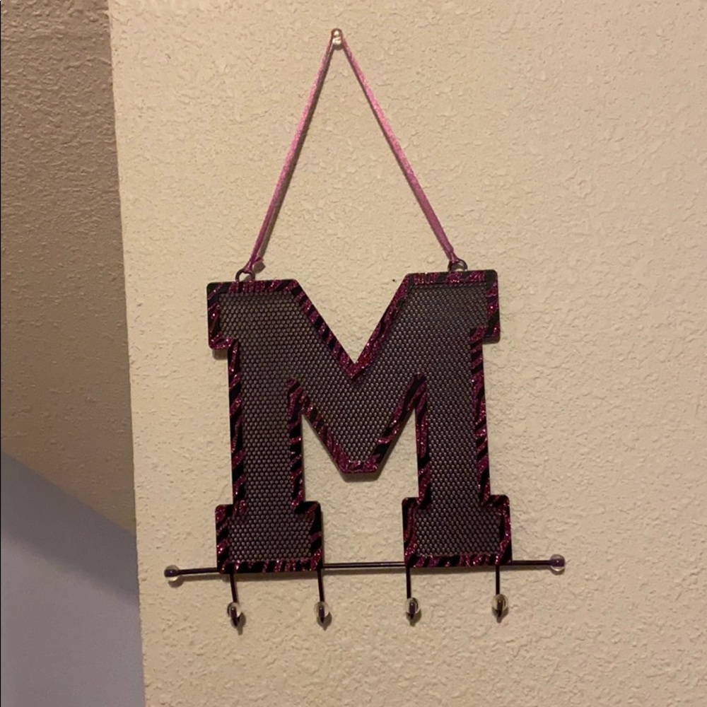 jewelry holder
